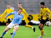 欧洲预选赛激烈角逐，球队努力争夺最终胜利